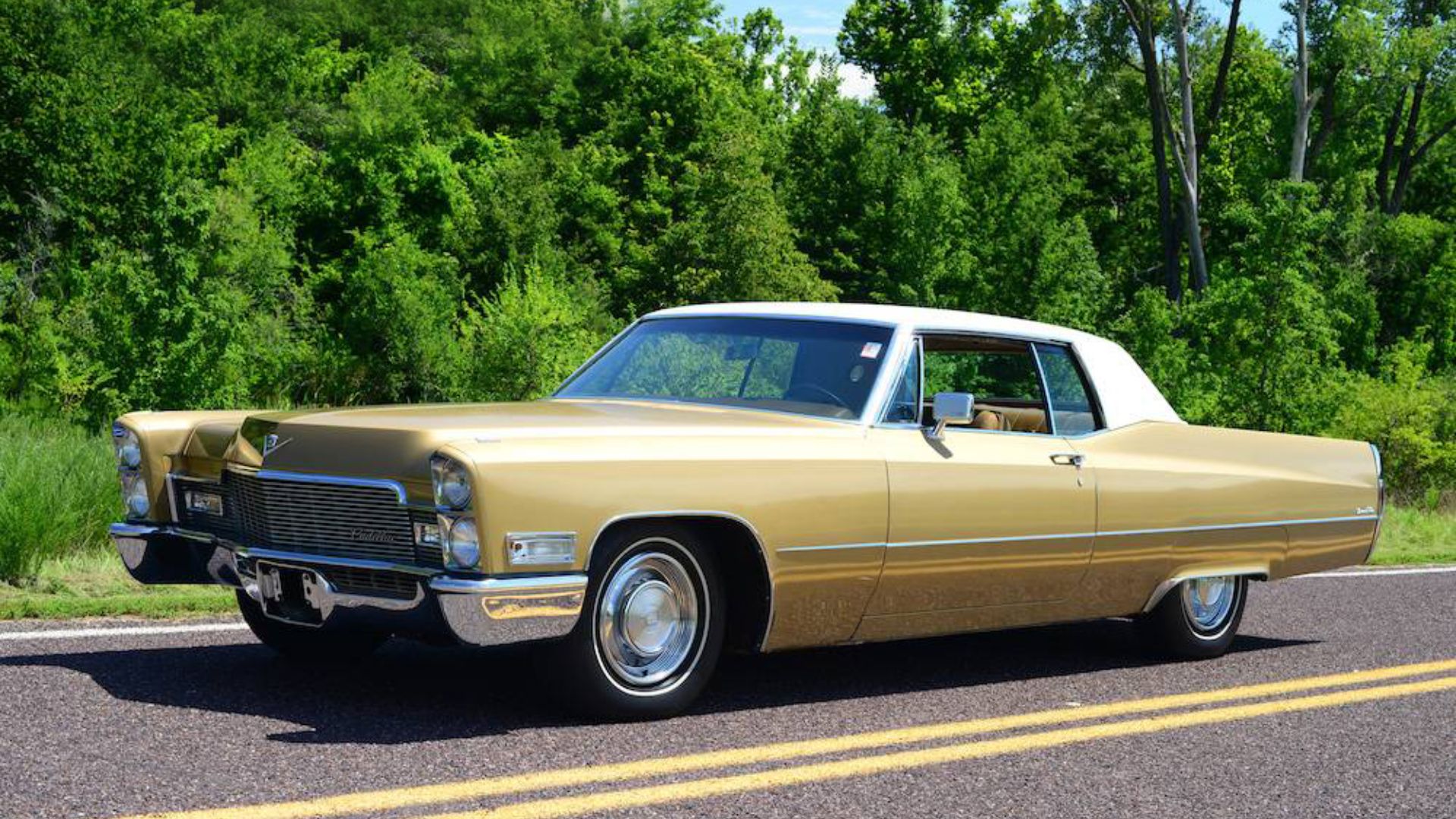 Cadillac Coupe Deville
